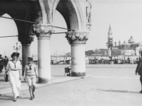 Фото 26  Вид части Дворца дожей и набережной Скьявоне.  Италия, г. Венеция. 1914 г.  Фот. В.В. Левитский.  
