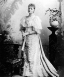 Александра Федоровна, урожденная принцесса Гессен-Дармштадская Алиса. Великобритания. 1894. Фотограф W. Downej. РГАКФД.